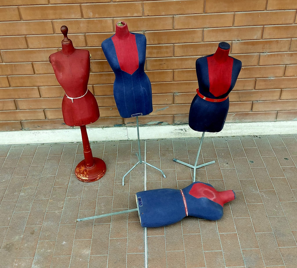 Lotto di manichini sartoriali vintage da esposizione