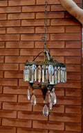 Lampadario vintage in ottone con pendenti in cristallo