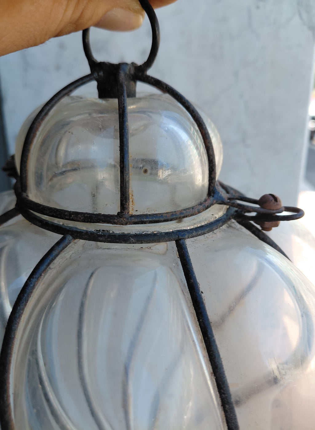 Lampada a sospensione vintage in vetro e metallo