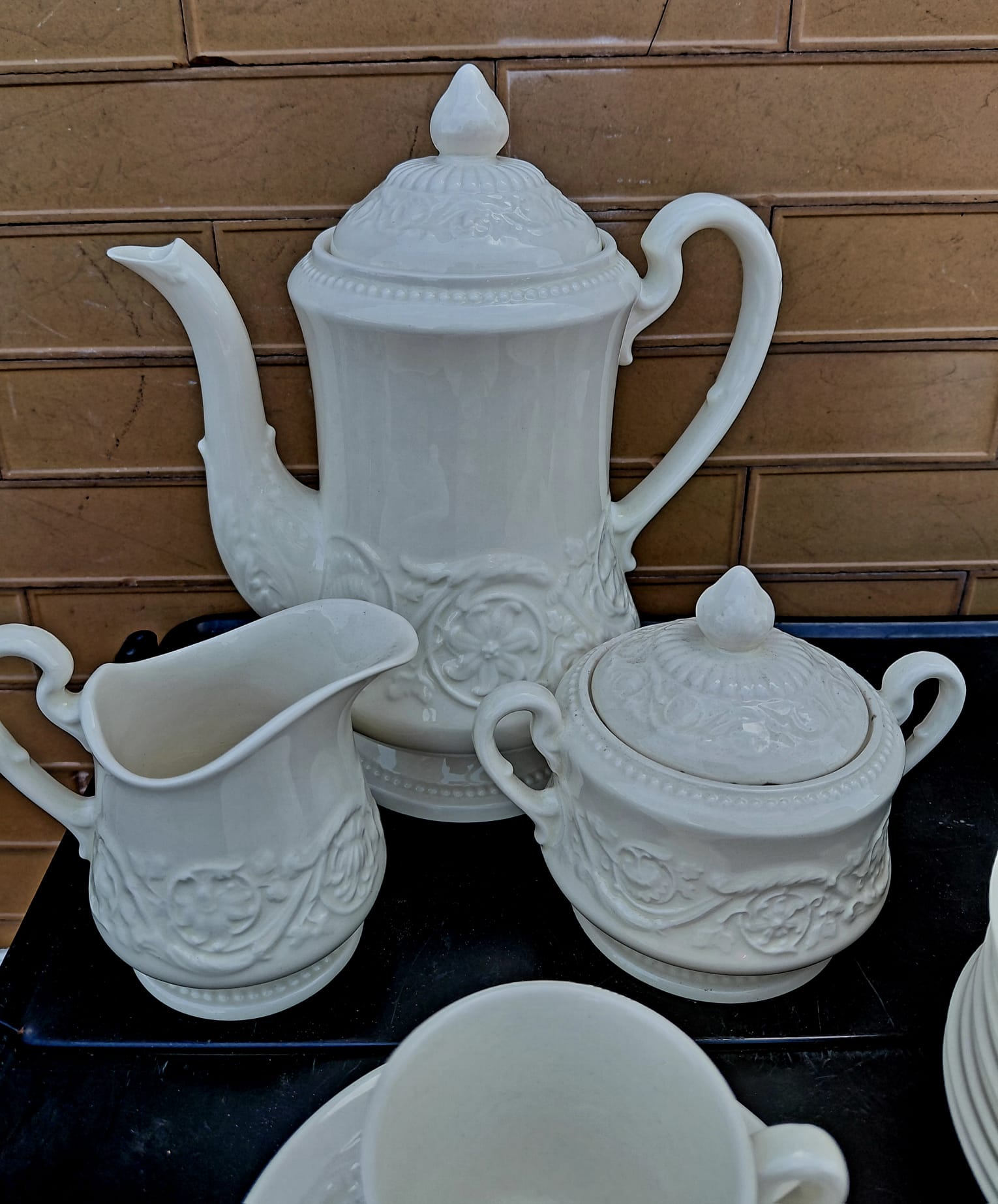 Servizio da caffè in porcellana bianca completo