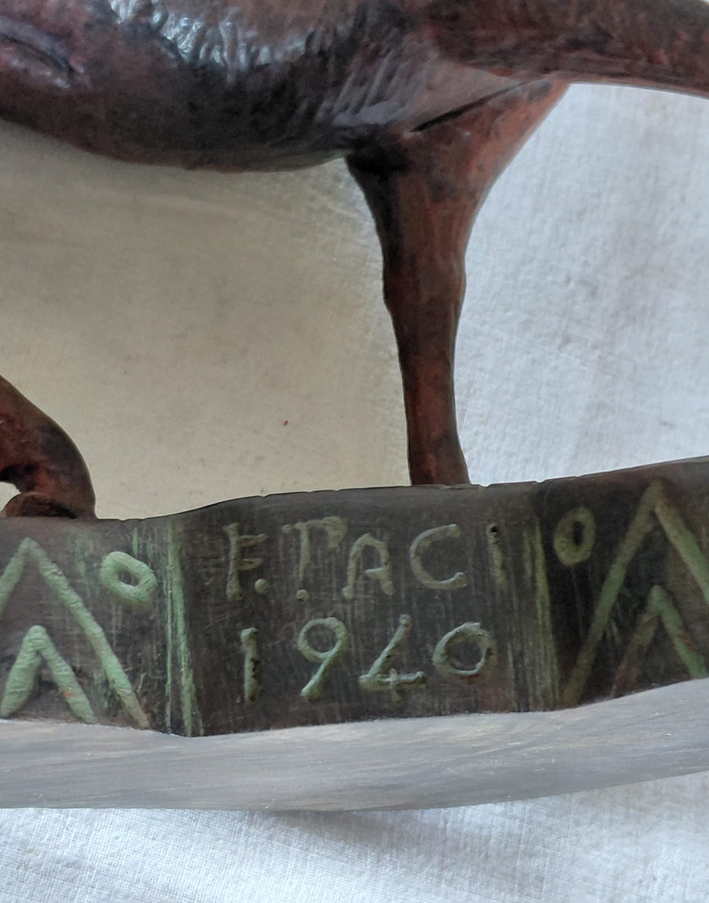 Scultura artigianale raffigurante cavallo