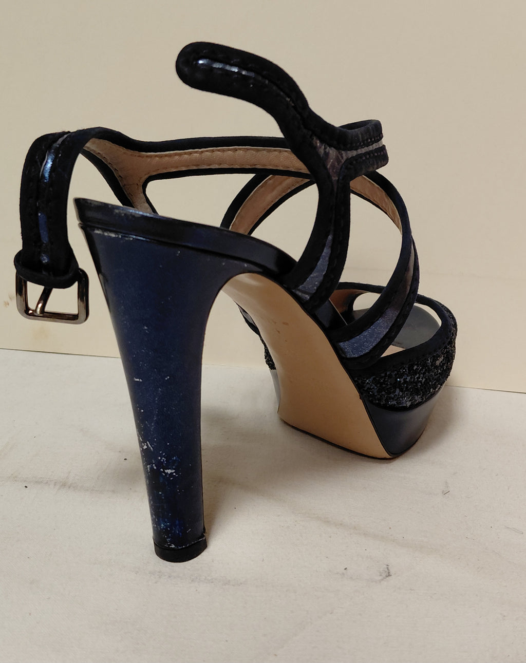 Elegante scarpe Miu Miu con certificato