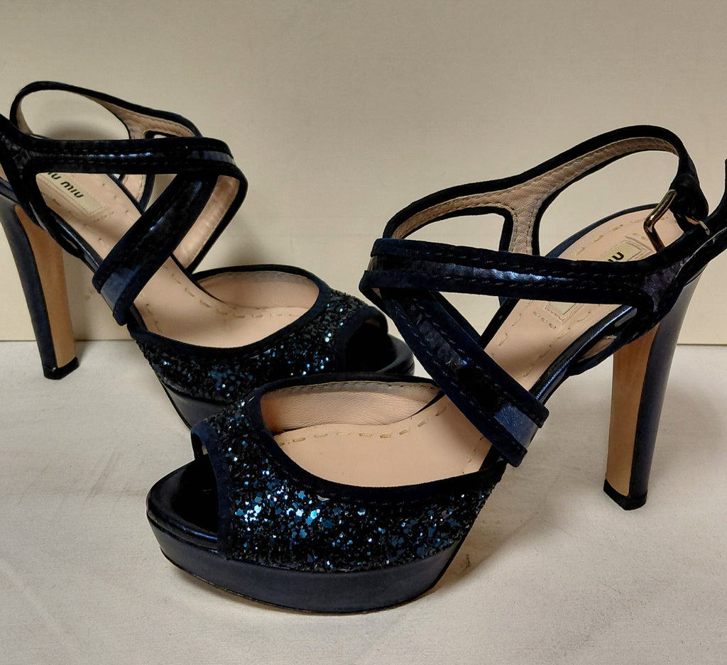 Elegante scarpe Miu Miu con certificato