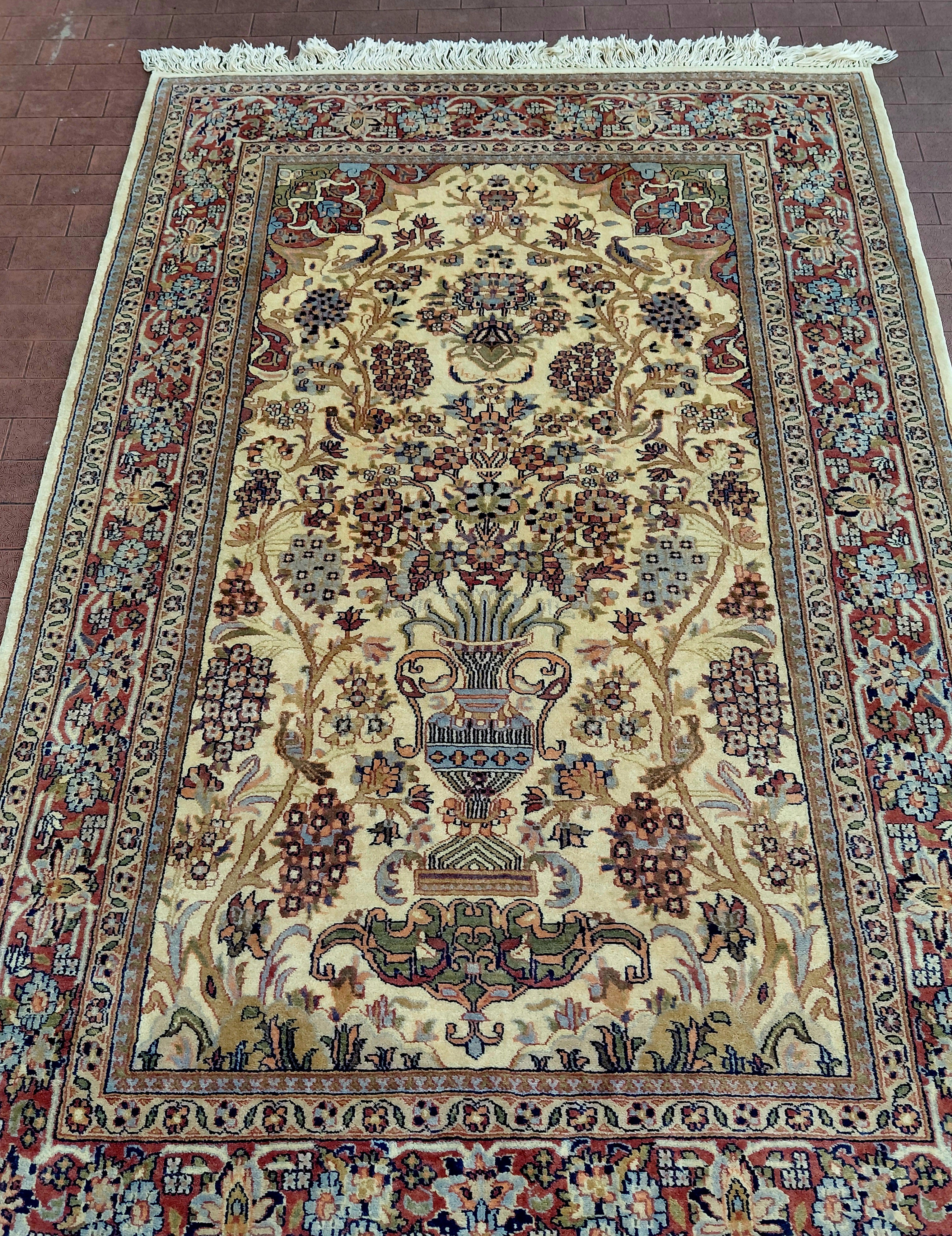 Meraviglioso tappeto Agra Extra fine Certificato