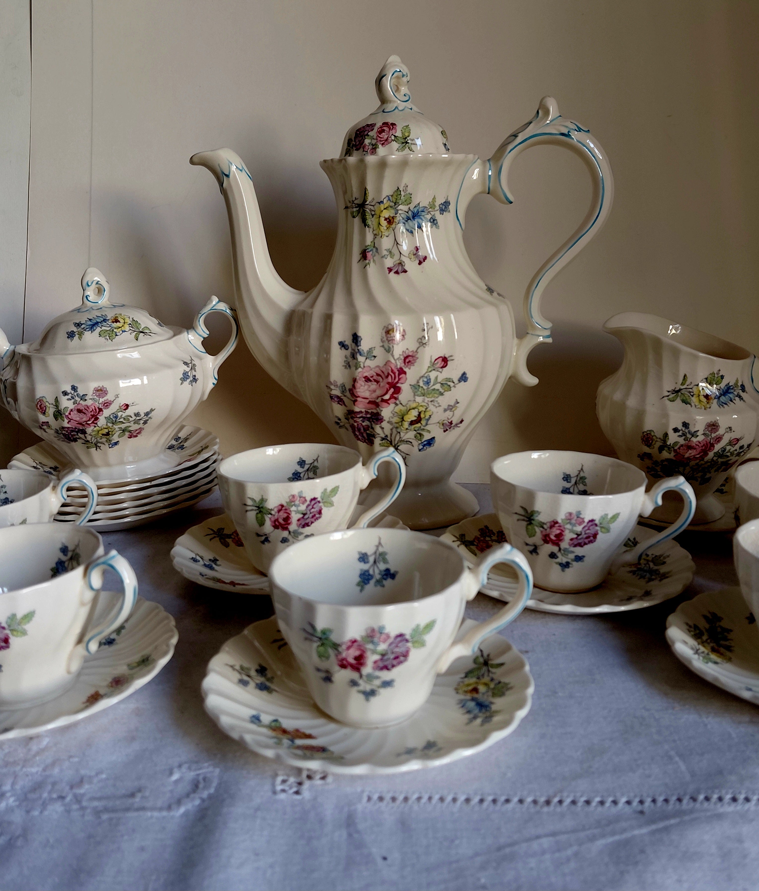 Antico servito inglese